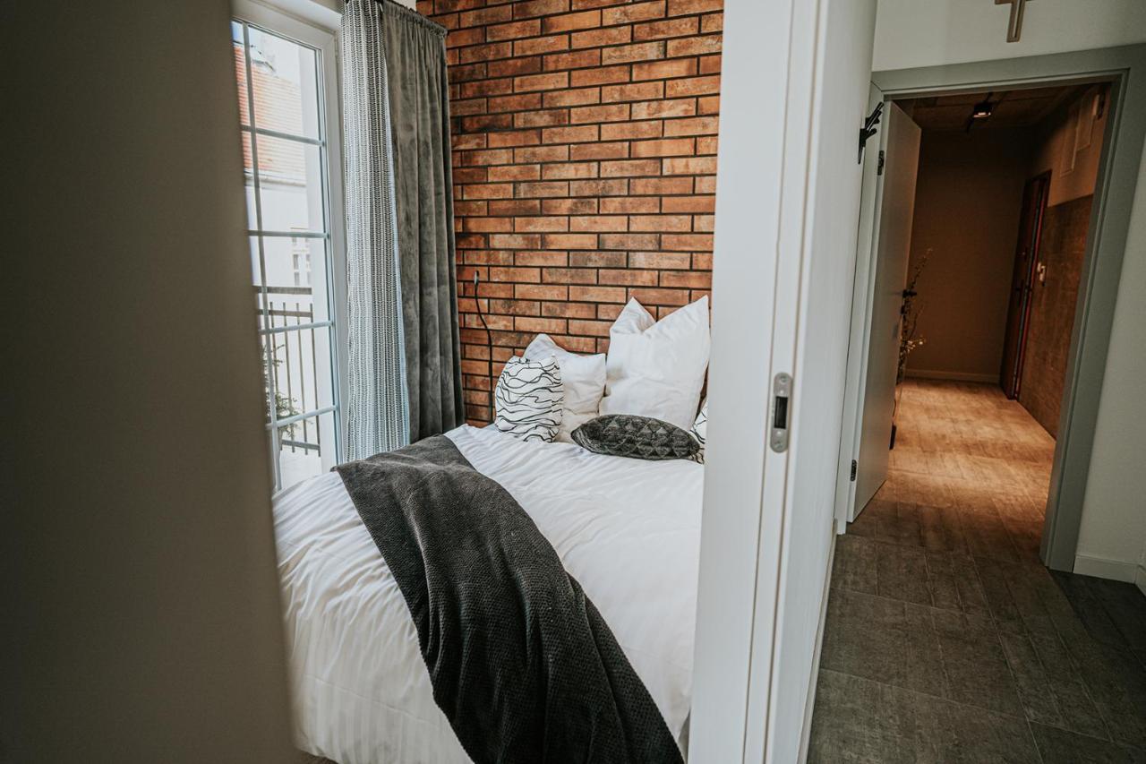 THE LOFT - Garncarska 1 Bed & Breakfast Piotrkow Trybunalski Bagian luar foto