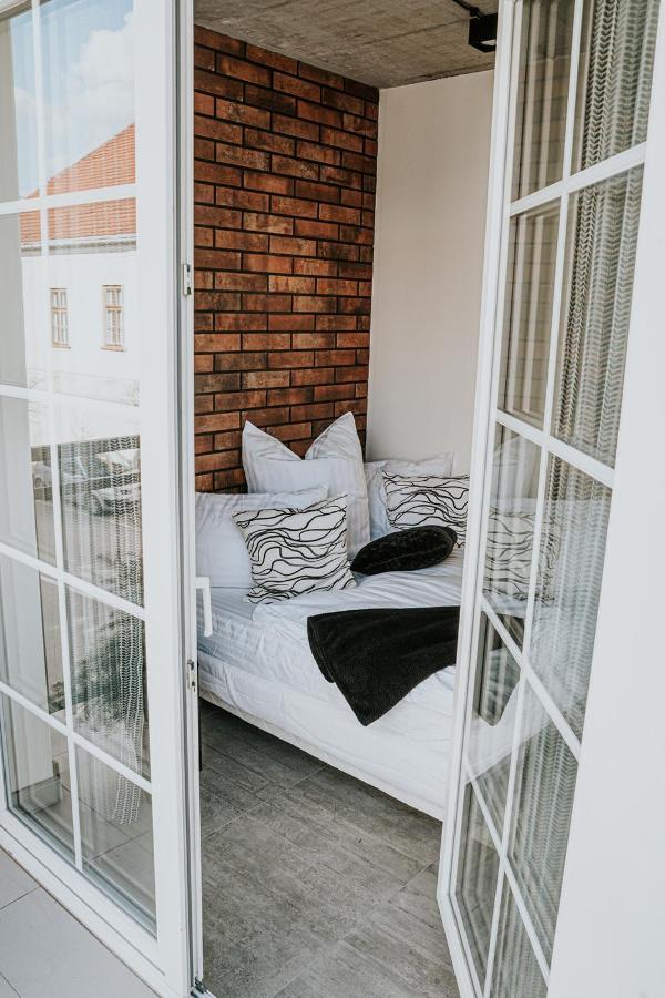 THE LOFT - Garncarska 1 Bed & Breakfast Piotrkow Trybunalski Bagian luar foto